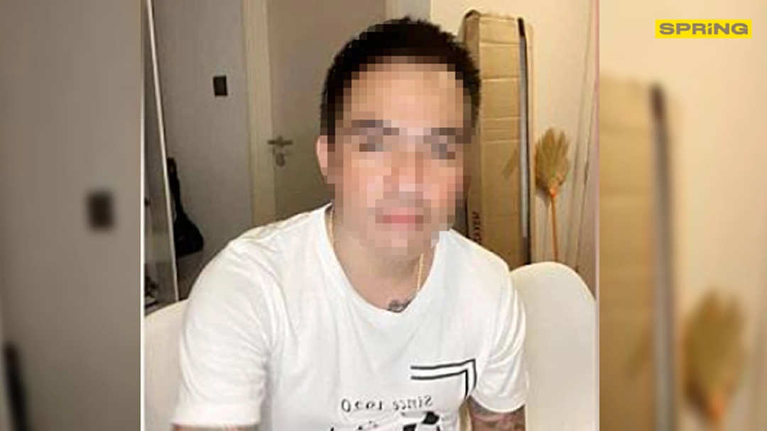 ด่วน ! จับแล้ว “เด่นภูมิ” โมเดลลิ่งเก๊ ลวงสาวพริตตี้บังคับเสพยา-ข่มขืน ด่วน ! จับแล้ว “เด่นภูมิ” โมเดลลิ่งเก๊ ลวงสาวพริตตี้บังคับเสพยา-ข่มขืน