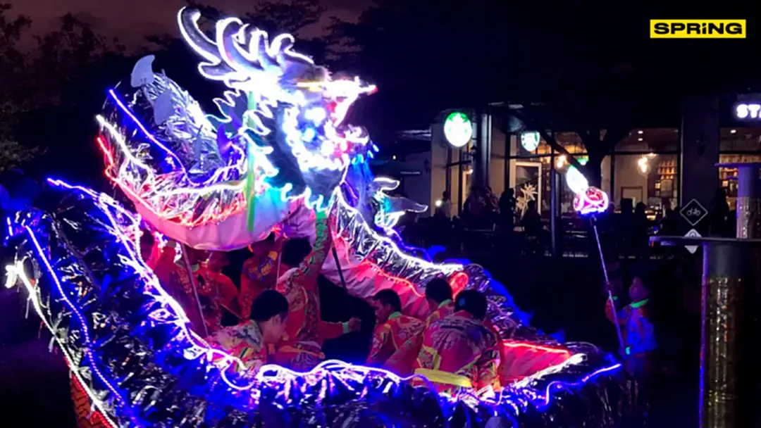 "ALLY Chinese New Year" จัดใหญ่ตระการตารับตรุษจีนด้วย สิงโตและมังกร LED "ALLY Chinese New Year" จัดใหญ่ตระการตารับตรุษจีนด้วย สิงโตและมังกร LED