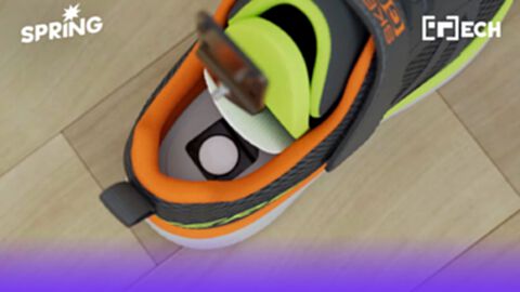 Skechers เปิดตัวรองเท้าผ้าใบ ใส่ AirTag ใต้พื้น ติดตามตำแหน่งได้