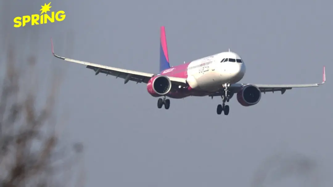 แอร์บัส สั่งอัปเดตซอฟต์แวร์ด่วน หลังพบ ‘รังสีดวงอาทิตย์’ อาจรบกวนการบิน แอร์บัส สั่งอัปเดตซอฟต์แวร์ด่วน หลังพบ ‘รังสีดวงอาทิตย์’ อาจรบกวนการบิน