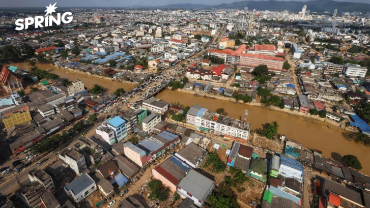 ดราม่าเงินเยียวยาน้ำท่วม 9,000 บาท ทำออนไลน์แล้วทำไมยังต้องยื่นเอกสาร