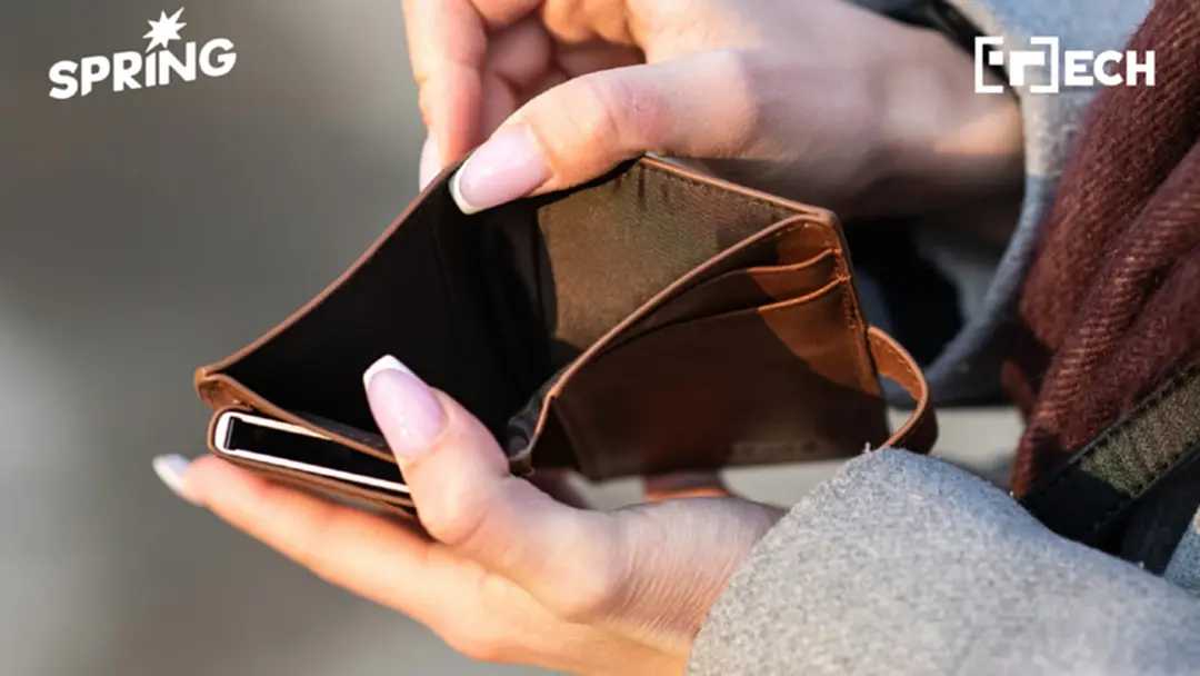 Gen Z เลิกใช้ 'เงินสด' ไม่พกกระเป๋าสตางค์ ใช้จ่ายผ่านสมาร์ทโฟน