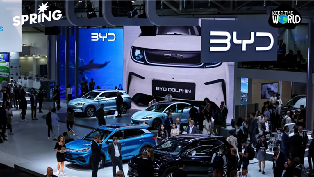 BYD ผงาดเบอร์ 1 โลก แซง Tesla ครองแชมป์ยอดขายรถไฟฟ้าปี 2025