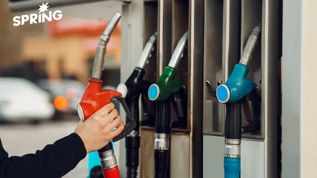 กบน. ลดราคาน้ำมันดีเซลและเบนซิน ช่วยค่าครองชีพ มีผล 9 ม.ค. นี้ กบน. ลดราคาน้ำมันดีเซลและเบนซิน ช่วยค่าครองชีพ มีผล 9 ม.ค. นี้