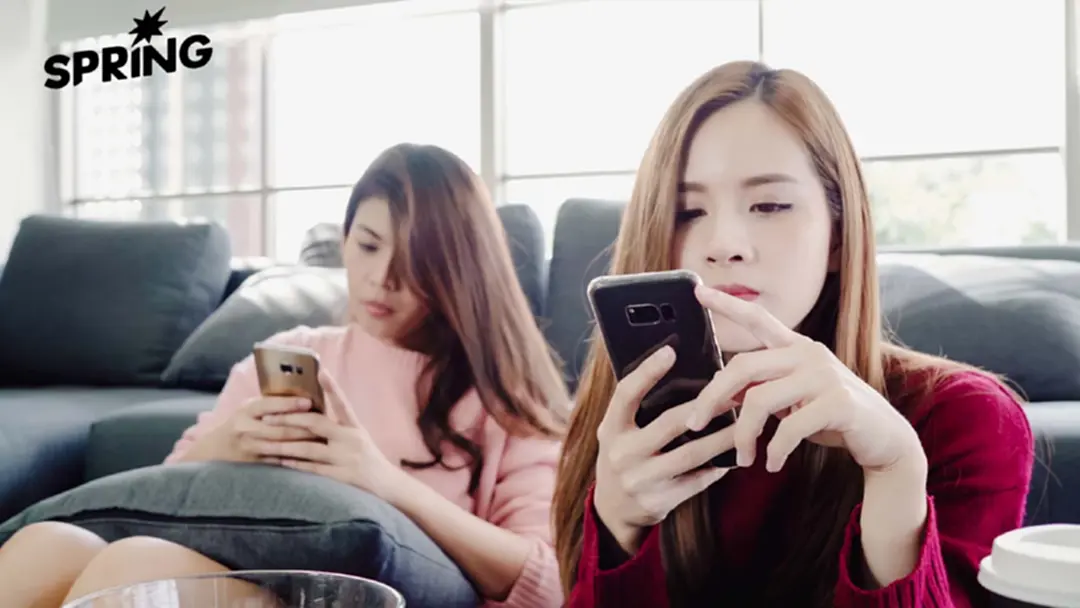 ปัดขวาเพื่ออนาคต วัยรุ่นจีนใช้ Tinder หางาน สู้วิกฤตว่างงาน