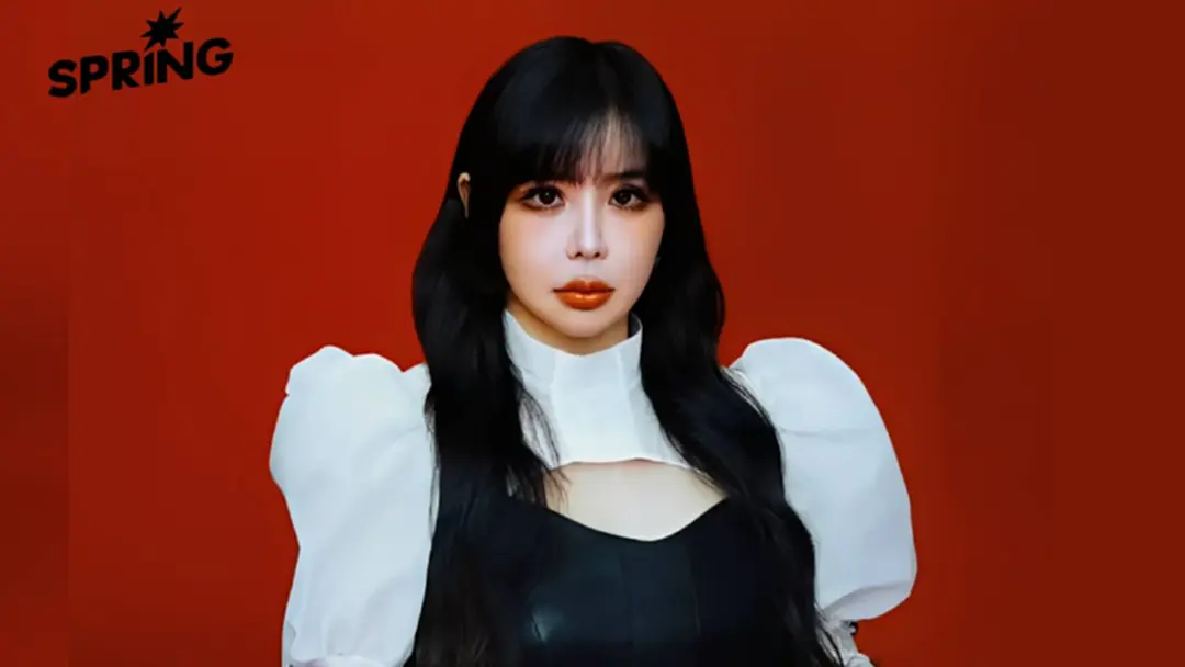 จดหมายของ ‘ปาร์ค บอม’ กับบาดแผลจากปมในอดีต ที่กลายเป็นบทเรียนสุขภาพจิตของ K-Pop จดหมายของ ‘ปาร์ค บอม’ กับบาดแผลจากปมในอดีต ที่กลายเป็นบทเรียนสุขภาพจิตของ K-Pop