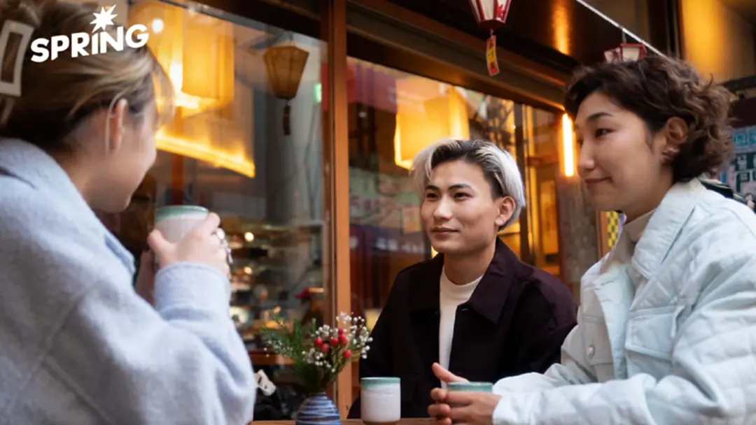 ความสุขอาจเริ่มจากคนไม่สนิท ทำไมบทสนทนาเล็กๆ จึงสำคัญต่อใจเรา