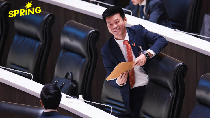 ณัฐพงษ์ ตั้งคำถามถึงคนซื้อ 'งูเห่าส้ม' ทำเพื่ออะไร ยัน ประชาชน ไม่เสียสมาธิ