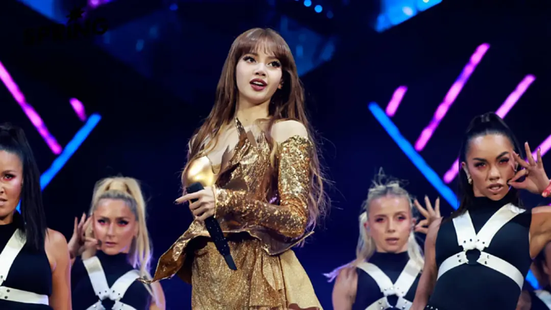 ลิซ่า BLACKPINK สร้างประวัติศาสตร์ คนไทยคนแรกได้ โชว์เปิดฟุตบอลโลก 2026