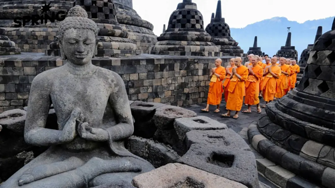 วิสาขบูชา ณ บุโรพุทโธ ความยิ่งใหญ่ของเทศกาลพุทธศาสนาในดินแดนมุสลิม วิสาขบูชา ณ บุโรพุทโธ ความยิ่งใหญ่ของเทศกาลพุทธศาสนาในดินแดนมุสลิม