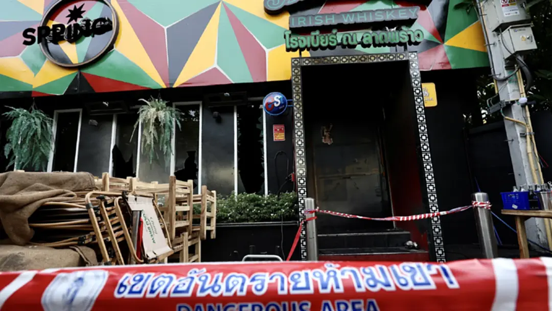 ‘ไฟไหม้โรงเบียร์ลาดพร้าว’ เปิดช่องโหว่กฎหมาย? ใบอนุญาตร้าน-วัสดุลามไฟ! ‘ไฟไหม้โรงเบียร์ลาดพร้าว’ เปิดช่องโหว่กฎหมาย? ใบอนุญาตร้าน-วัสดุลามไฟ!