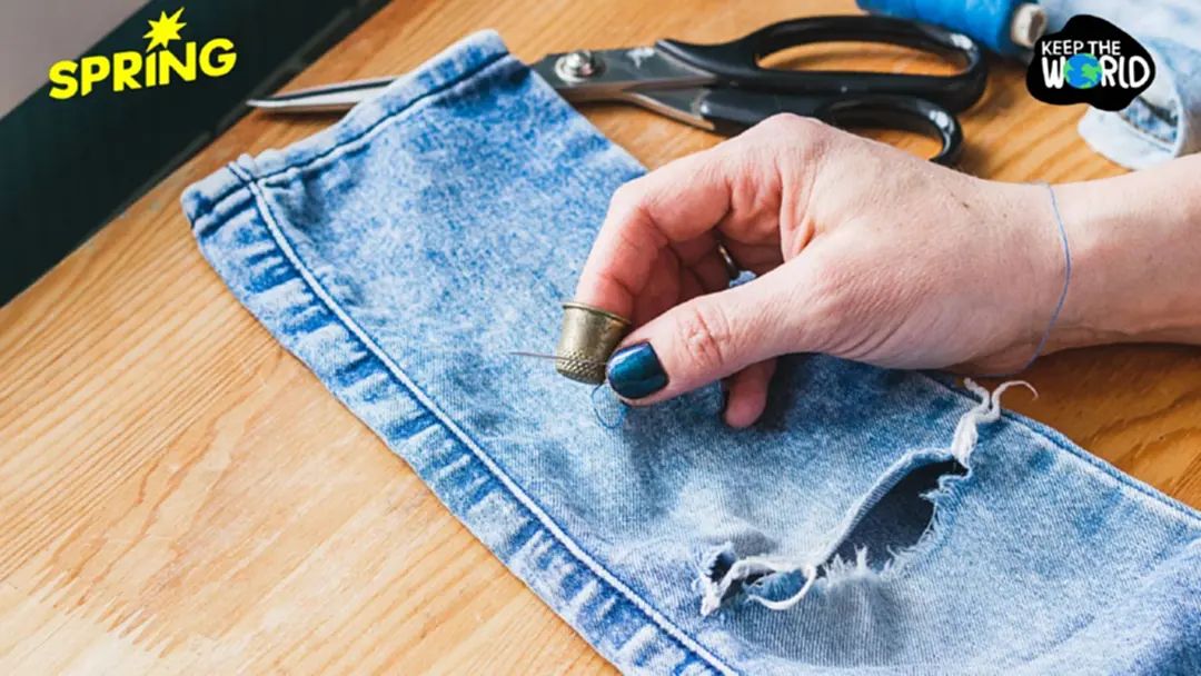 เมื่อ Fast Fashion เริ่มเน้นการซ่อมเสื้อผ้า เพื่อมัดใจ Gen Z เมื่อ Fast Fashion เริ่มเน้นการซ่อมเสื้อผ้า เพื่อมัดใจ Gen Z