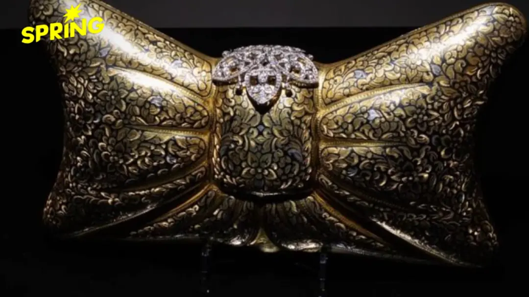 รู้จัก Chada กระเป๋าคลัชฝีมือคนไทยเมืองนครที่ลิซ่าถือ รู้จัก Chada กระเป๋าคลัชฝีมือคนไทยเมืองนครที่ลิซ่าถือ