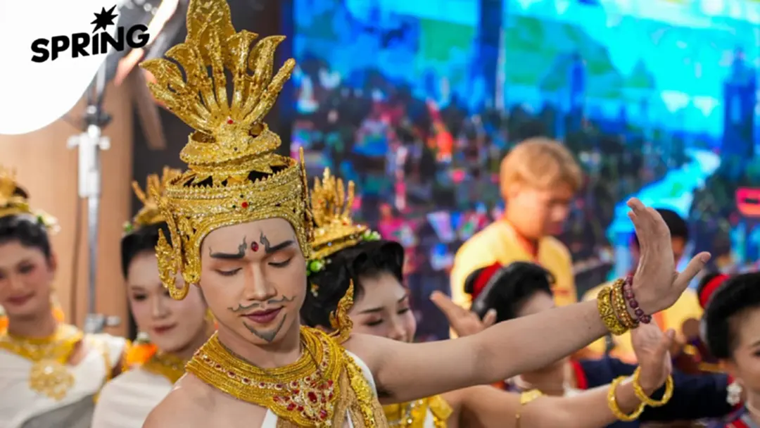 สืบสานด้วยใจ สร้างสรรค์ด้วยไอเดีย เมื่อเด็กรุ่นใหม่ปลุกชีวิต 'เครื่องหัวศิราภรณ์' สืบสานด้วยใจ สร้างสรรค์ด้วยไอเดีย เมื่อเด็กรุ่นใหม่ปลุกชีวิต 'เครื่องหัวศิราภรณ์'